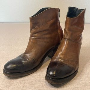 We Are…The Original Brown and Black Italian Leather Boots sz 39